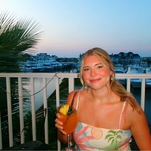 Meet your Posher, Taylor